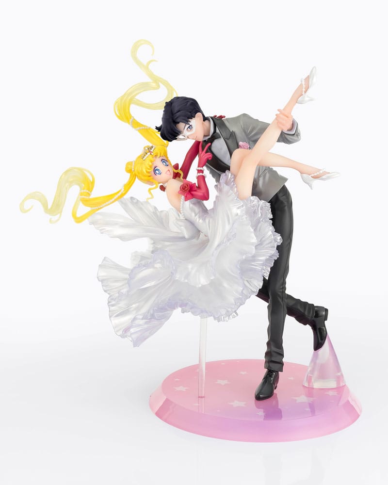 Sailor Moon – Usagi & Tuxedo Mask Moonlight Glow FigZero 24 cm