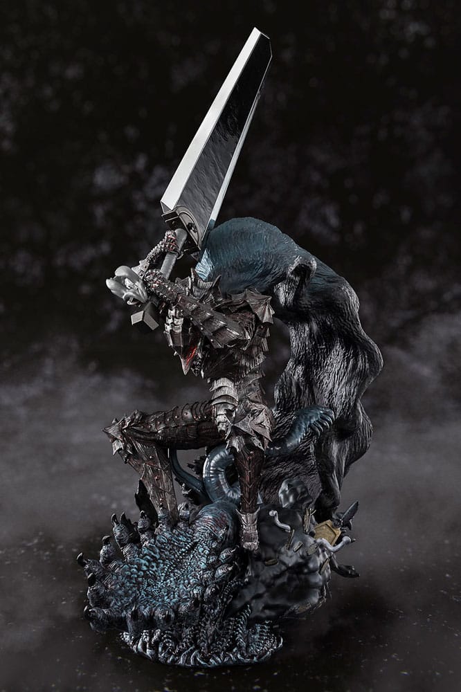 Berserk Figuarts ZERO Metallic Touch PVC Statue Guts Berserker Armor 35 cm