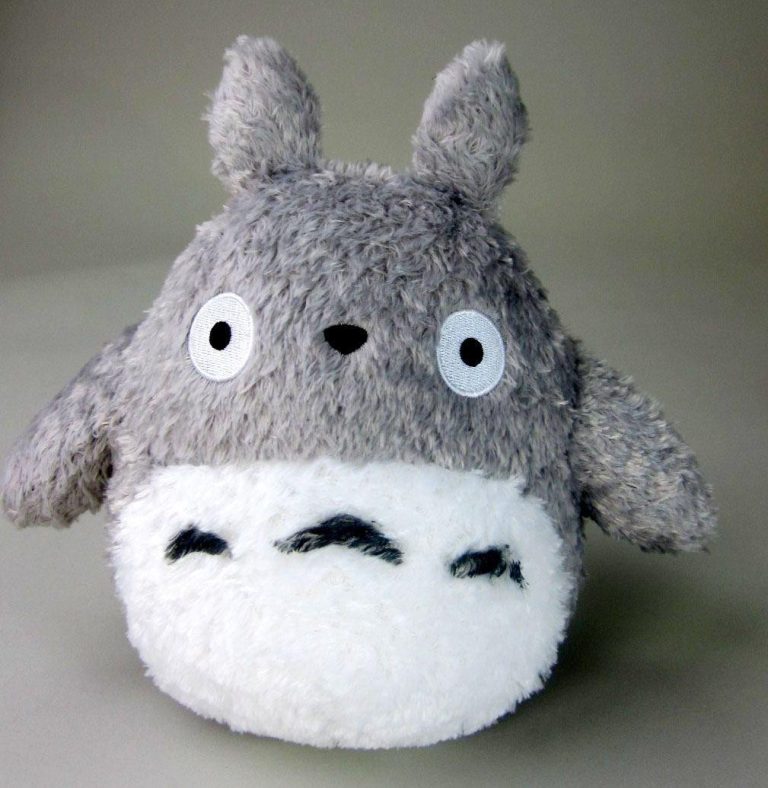 TOTORO BIG PLUSH FLUFFY 22 CM