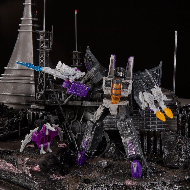 Transformers Generations War for Cybertron Voyager WFC-S27 Decepticon Phantomstrike Squadron 4-Pack – Final Strike Figure Series: Part 2