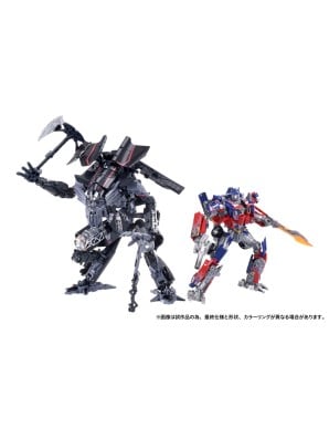Hasbro Transformers Dramatic Capture Series Jetfire Combiner