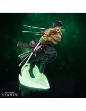 Abystyle Studio Super Figure Collection One Piece Roronoa Zoro Glow in the Dark
