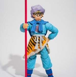 Bandai S.H. Figuarts Dragon Ball Son Goku Adventure Beyond & Dragon Ball S.H. Figuarts Collection History Book
